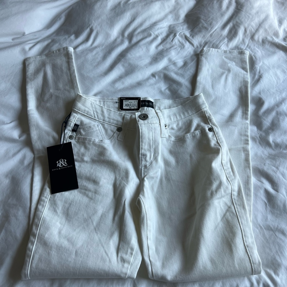 White skinny rock and republic jeans